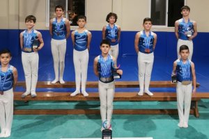 El equipo masculino.