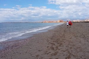 Playa en la que han sido hallados los dos cuerpos sin vida.