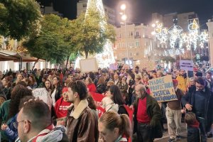 Imagen de archivo de una manifestación con motivo del 25N en Almería.