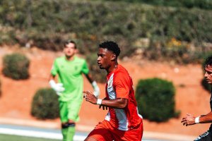 Hugo Neves ya está listo para volver a competir con el filial en Segunda RFEF.