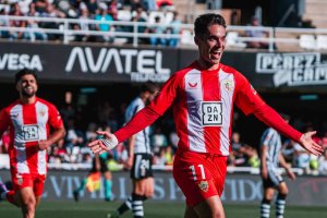 Sergio Arribas fue el mejor de la primera mitad más allá del gol que abría el marcador frente al Cartagena.