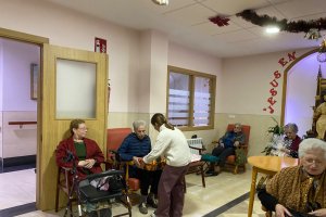 Momento de la entrega de regalos del pasado año