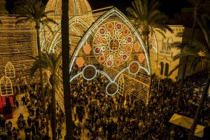 Espectáculo de luz en la plaza de la Catedral. Foto de G.N. Yacuzzi.