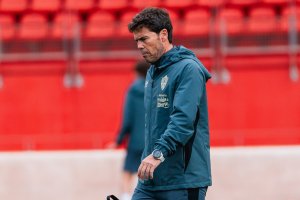 Rubi pide máxima concentración al equipo para poder superar al segundo clasificado de la Liga.