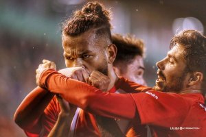 Luis Suárez recupera el Pichichi de la categoría.