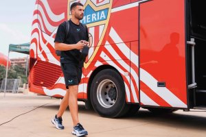 Luis Maximiano se sube al autobús de la Primera División.