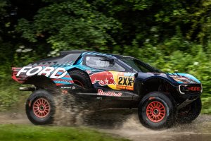 4 unidades Raptor T1+ defenderán los colores de Ford en el Dakar 2025