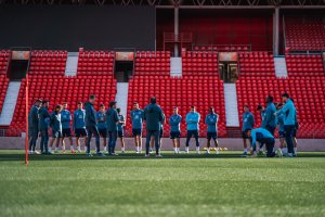 La plantilla del Almería 24-25 vale una pasta y con un valor de mercado muy alto.