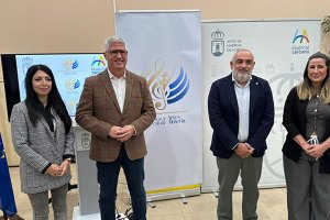 Presentación de la nueva Escuela de Música y Artes en Huércal de Almería.