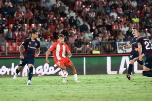 Rachad podría ser una de las salidas en calidad de cedido.