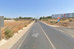 Pastillas de suelo donde se proyecta esta nueva área comercial en término municipal de Almería.