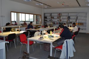 Una sala de estudio del municipio vicareño.