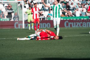 Luis Suárez, antes de ver la quinta amarilla.