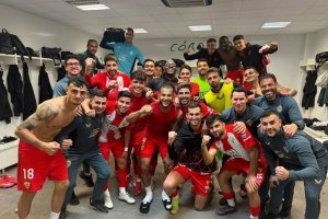 Otra foto para la colección del Almería.