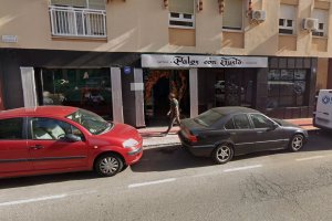 El estudio de tatuajes Palos con gusto fue el lugar de los hechos.