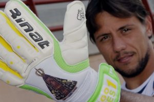 La Virgen de la Aparecida siempre ha acompañado a Diego Alves.