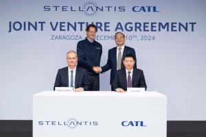 Imagen perteneciente a la importante firma del acuerdo entre Stellantis y CATL