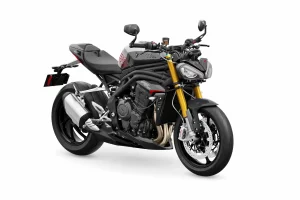 Triumph ofrece tres combinaciones de color para la Triumph Speed Triple 1200 RS 2025: Jet Black, Granite y Diablo Red, y Granite y Performance Yello