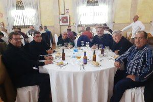 La Mesa presidencial: Jesús Verdejo, Caravaca, Luis Garrido, Jesús Nieto, Juanfra y Pepe Galvez