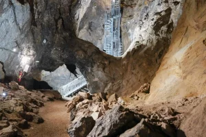 Interior de la Mina Rica, donde se encuentra la Geoda Gigante de Pulpí.