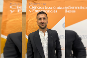 Alejandro Sáez, profesor de la UAL, y uno de los autores del artículo sobre el impacto del gasto público en el cumplimiento de los ODS.