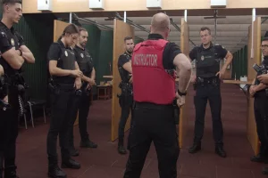 Agentes de la Policía Local en una instrucción.