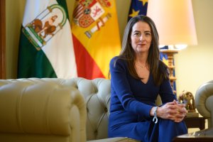 Aránzazu Martín, delegada del Gobierno de la Junta en Almería.