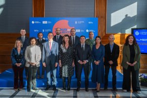 Foto de familia de la presentación delTour del Talento