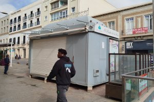 Obispo Orberá ya cuenta con los quioscos del Paseo de Almería