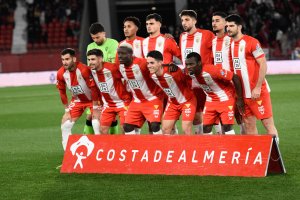 Este fue el último Almería sin Luis Suárez y empataba sin goles con el Huesca.