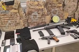 Material incautado por la Guardia Civil.