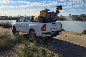El Ayuntamiento de Vera refuerza la fumigación contra los mosquitos.