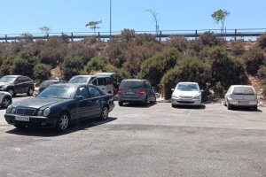 Aparcamiento en el que se encontraron los dos cadáveres.