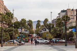 Vista de la Rambla de la capital.