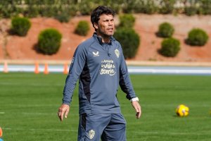 Rubi encara con motivación la visita al Granada, que viaja cuatro puntos por detrás en la clasificación,