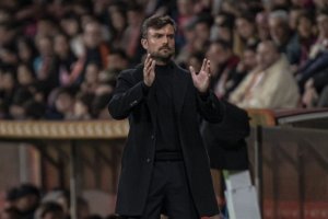 Rubén Albés prepara las maletas para dejar el Sporting de Gijón.