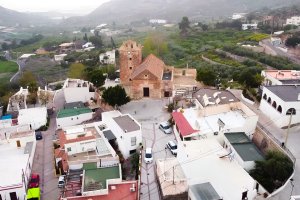 Una vista aérea de la Villa de Vícar.