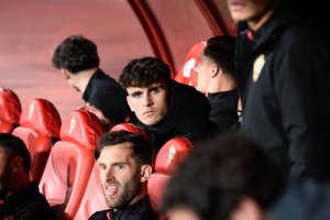 Servi Clua lleva dos partidos perdido por el banquillo del Almería.