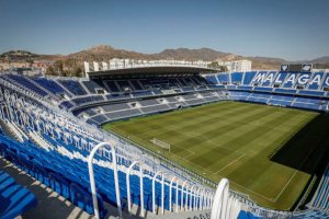El campo de La Rosaleda se prepara para ser sede del Mundial.