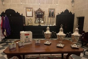 Imagen de aceite Castillo de Tabernas en la sacristía de la Catedral de Almería.