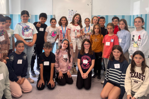 AP8: Ganadores Ángela Porcel, Daniela Alfonso y Beatriz Ortiz, y finalistas