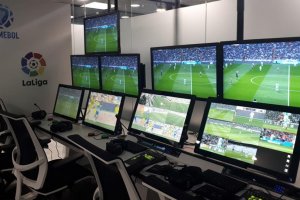 Aquí se elabora el fútbol del mañana con las líneas y el NO GOAL.