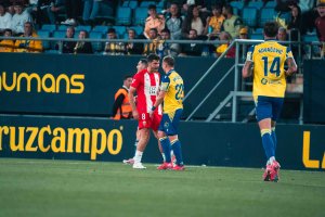 Máxima tensión en el Cádiz-Almería en el Nuevo Mirandilla.