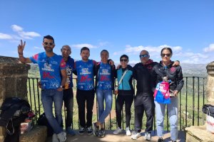 Equipo al completo, Sergio, Pakoavi, Miguel Ángel, Susana, Gádor, Paco López y Patricia.
