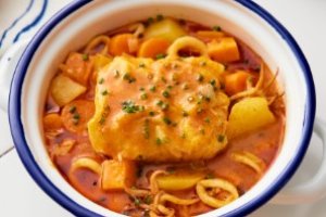 Estofado de merluza.