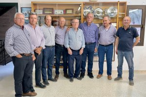 Junta Directiva del Club de Vehículos Antiguos de Almería.