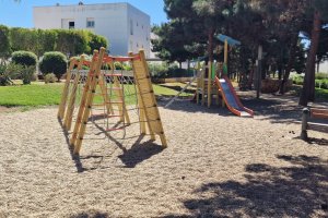 Zona de juegos de El Toyo, actualmente