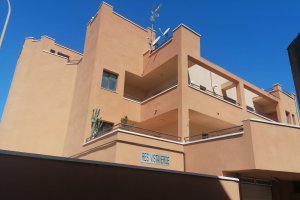 El edificio que será desalojado el próximo junio.