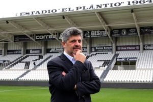 Marcelo Figoli preside el Burgos y tiene acciones del Recreativo de Huelva.