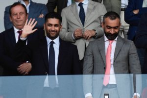 Mohammed Al-Khereiji y Mohamed El Assy en el palco del Mediterráneo para seguir el partido Almería 2-0 Racing de Santander.